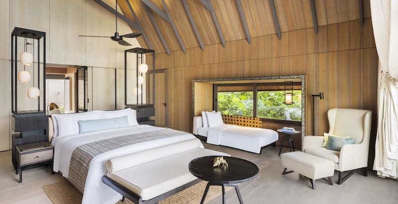 Beach Villa with Pool - Sofa Bed-min