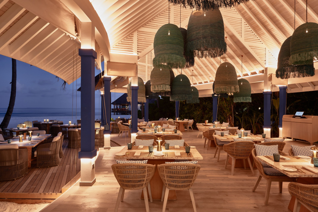 2103_Finolhu Maldives_Arabian Grill - Seating area-min