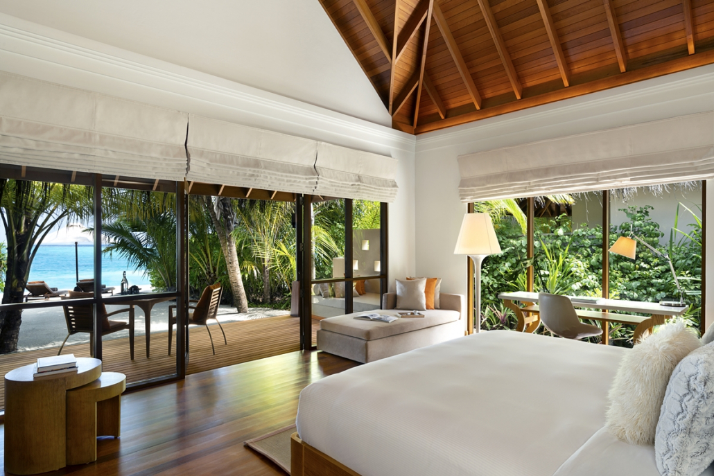 Huvafen-Fushi-Beach-Bungalow-with-Pool-Bedroom-View